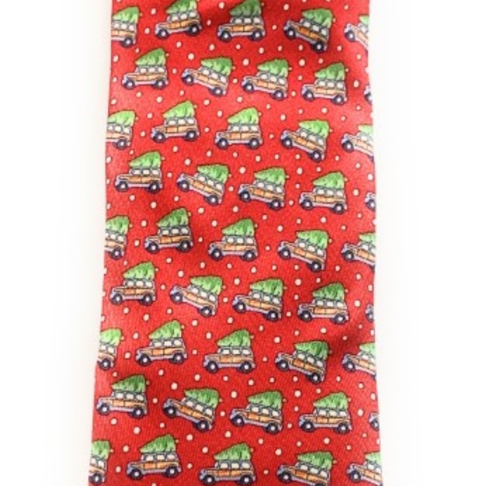 Brand New Vineyard Vines Christmas Tie